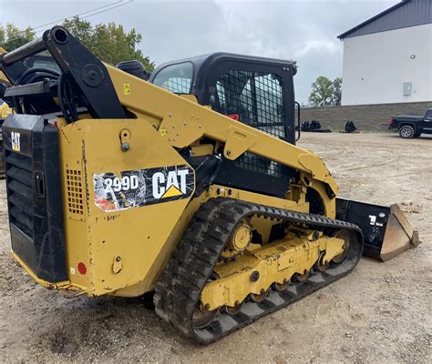 buy used caterpillar skid steer rental|used cat skid steer.